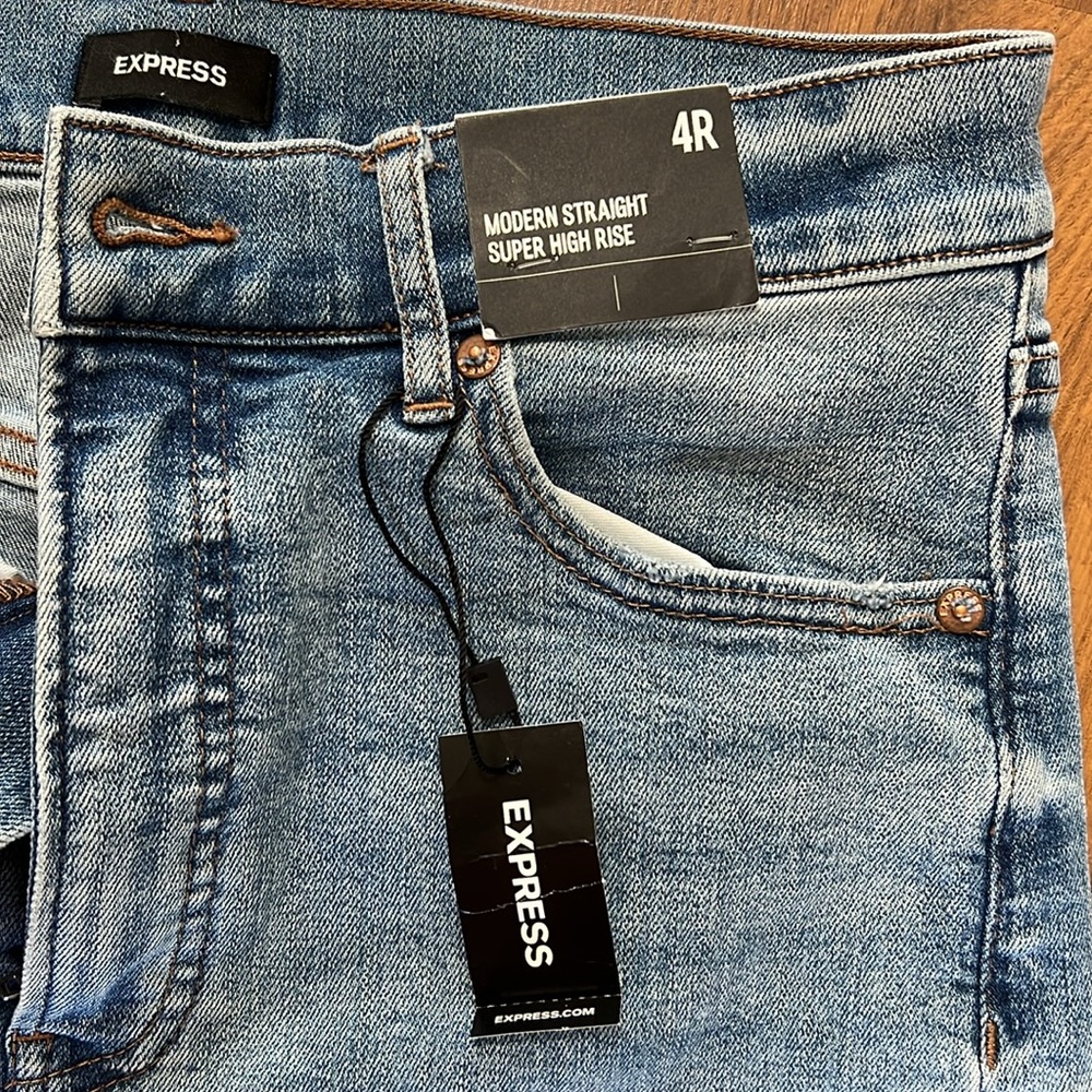 Express Denim Jeans - Picture 2 of 5